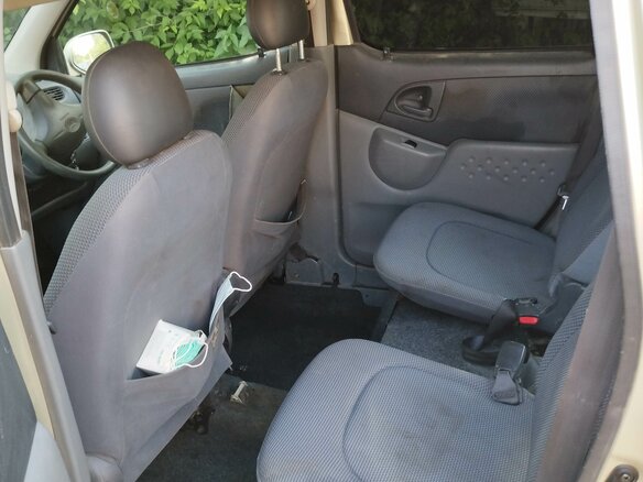 2000 Toyota FunCargo, золотистый, 210000 рублей - вид 14