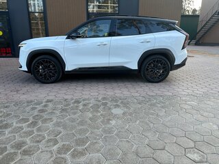2023 Geely Atlas II, белый, 2750000 рублей, вид 5