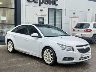 2012 Chevrolet Cruze I, белый, 650000 рублей, вид 3