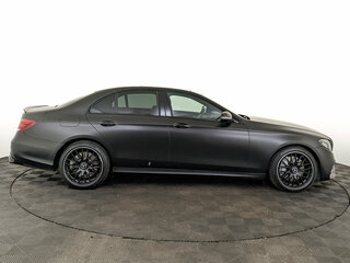 2019 Mercedes-Benz E-Класс 450 V (W213, S213, C238), чёрный, 3868250 рублей, вид 4