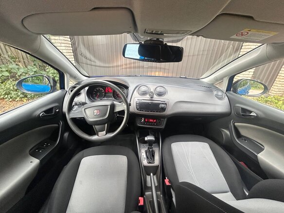2012 SEAT Ibiza IV Рестайлинг, синий, 720000 рублей - вид 8