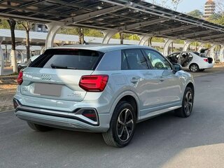 2022 Audi Q2 L e-tron I Рестайлинг, серый, 2150000 рублей, вид 4