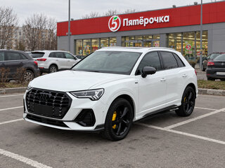 2022 Audi Q3 35 TFSI II (F3), белый, 2690000 рублей, вид 1
