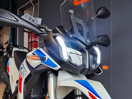 2026 Loncin DS250, белый, 258000 рублей, вид 4
