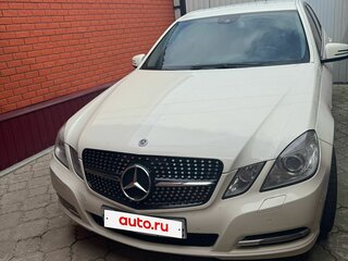 2012 Mercedes-Benz E-Класс 200 7G-Tronic IV (W212, S212, C207), белый, 1460000 рублей, вид 2