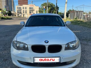 2011 BMW 1 серии 116i I (E81/E82/E87/E88) Рестайлинг, белый, 585000 рублей, вид 3