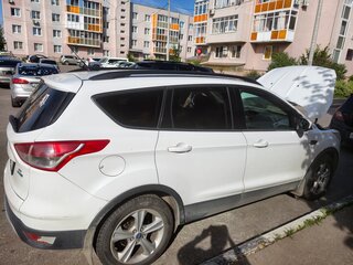 2012 Ford Escape III, белый, 940000 рублей, вид 4