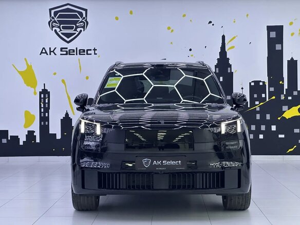 2026 Lynk & Co 900, чёрный, 7480000 рублей - вид 1