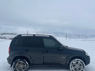 2012 Chevrolet Niva I Рестайлинг, чёрный, 550000 рублей, вид 2