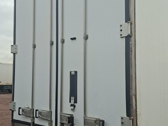 2014 Schmitz Cargobull SCB, белый, 3532000 рублей - вид 6