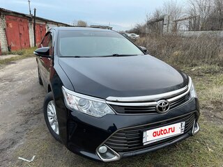 2015 Toyota Camry VII (XV50) Рестайлинг, чёрный, 1980000 рублей, вид 3