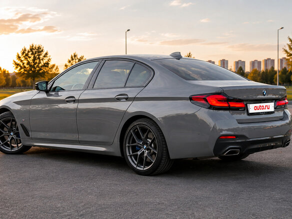 2021 BMW 5 серии 523d VII (G30/G31/G38) Рестайлинг, серый, 5670000 рублей - вид 5
