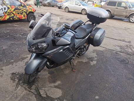 2008 Kawasaki GTR 1400 (Concours 14), серебристый, 800000 рублей, вид 2