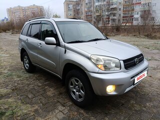 2004 Toyota RAV4 II (XA20) Рестайлинг, серебристый, 850000 рублей, вид 2