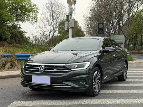 Volkswagen Sagitar III