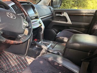 2013 Toyota Land Cruiser 200 Series Рестайлинг 1, чёрный, 4050000 рублей, вид 5