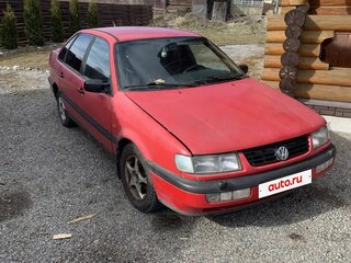 1984 Volkswagen Passat B2, красный, 65000 рублей, вид 2