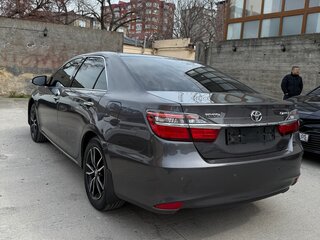 2013 Toyota Camry VII (XV50), серый, 1390000 рублей, вид 5