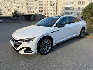 2021 Volkswagen Passat CC 380 TSI II Рестайлинг, белый, 4200000 рублей, вид 4
