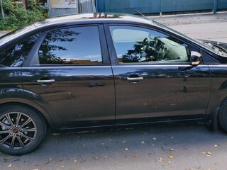 2010 Ford Focus II Рестайлинг, чёрный, 620000 рублей, вид 3