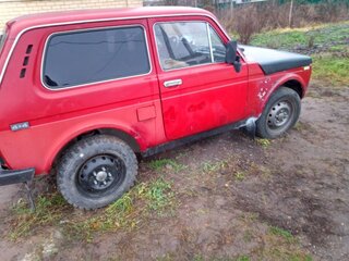 1994 Lada (ВАЗ) 2121 (4x4) I Рестайлинг, красный, 220000 рублей, вид 3