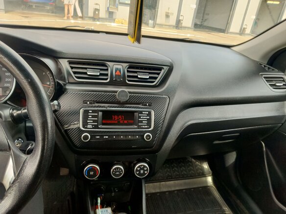 2015 Kia Rio III, серебристый, 500000 рублей - вид 7