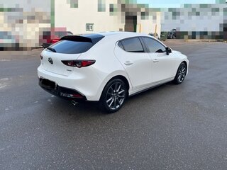 2021 Mazda 3 IV (BP), белый, 2450000 рублей, вид 5