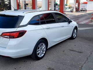 2019 Opel Astra K, белый, 1450000 рублей, вид 4