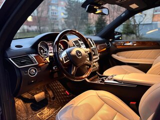 2012 Mercedes-Benz GL-Класс 500 II (X166), чёрный, 3300000 рублей, вид 3