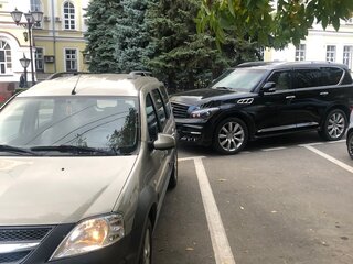 2012 Infiniti QX56 II, чёрный, 2300000 рублей, вид 4