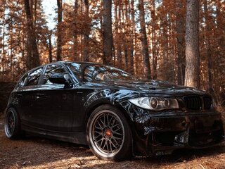 2011 BMW 1 серии 116i I (E81/E82/E87/E88) Рестайлинг, чёрный, 900000 рублей, вид 2