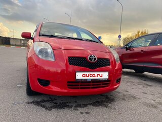 2007 Toyota Yaris II, красный, 475000 рублей, вид 3