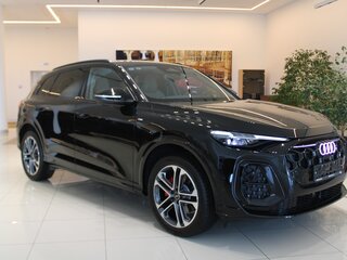 2026 Audi Q5 L III (GU), чёрный, 6650000 рублей, вид 1