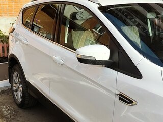2017 Ford Kuga II Рестайлинг, белый, 1900000 рублей, вид 5