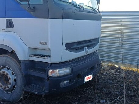 2001 Renault Premium, белый, 1350000 рублей, вид 3
