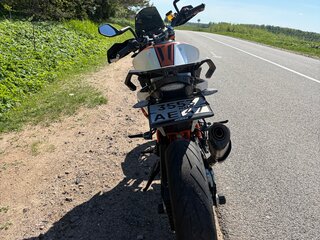 2013 KTM 690 Duke R, оранжевый, 420000 рублей, вид 3