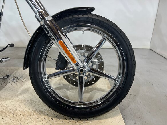 2008 Harley-Davidson Rocker C, чёрный, 910000 рублей - вид 12