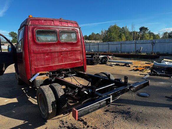 2005 ГАЗ ГАЗель (33023/330273) Фермер, красный, 440000 рублей - вид 8