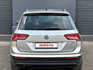 2020 Volkswagen Tiguan II, серый, 2450000 рублей, вид 4