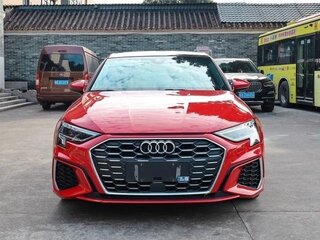 2021 Audi A3 Sportback 35 TFSI IV (8Y), красный, 1775000 рублей, вид 2