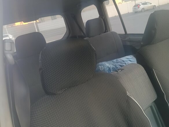 2001 Mitsubishi Dion I, серый, 320000 рублей - вид 7