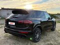 2017 Porsche Cayenne Diesel II Рестайлинг (958), чёрный, 5345000 рублей - вид 5