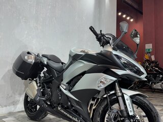 2018 Kawasaki Ninja 1000, серебристый, 1015000 рублей, вид 4