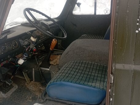 1981 УАЗ 3303, зелёный, 420000 рублей, вид 5