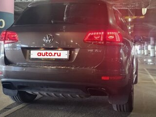 2010 Volkswagen Touareg II, коричневый, 1790000 рублей, вид 4