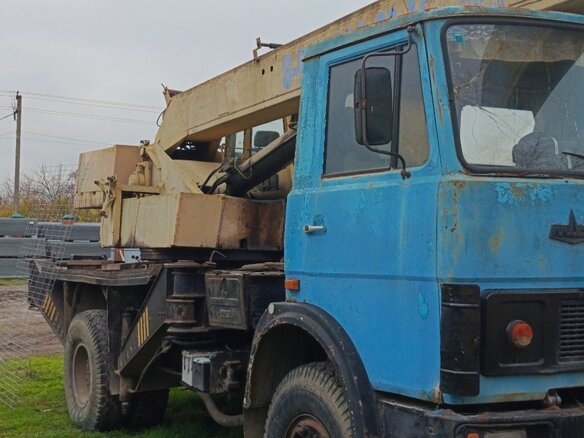 1989 МАЗ Автокраны, жёлтый, 750000 рублей - вид 3