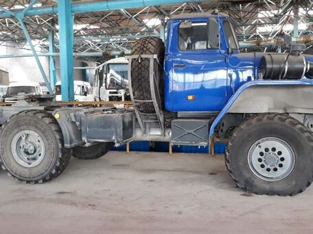 2022 Урал 44202, синий, 6000000 рублей, вид 2