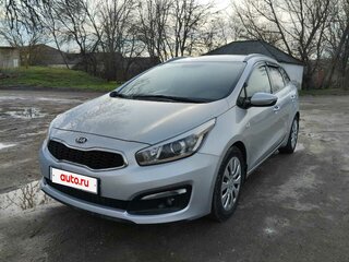2017 Kia Ceed II Рестайлинг, серебристый, 1420000 рублей, вид 2