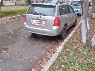 2004 Toyota Corolla IX (E120, E130), серебристый, 450000 рублей, вид 5
