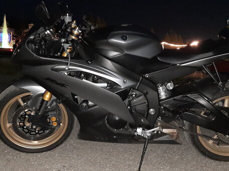 2014 Yamaha YZF-R6, серый, 900000 рублей, вид 3
